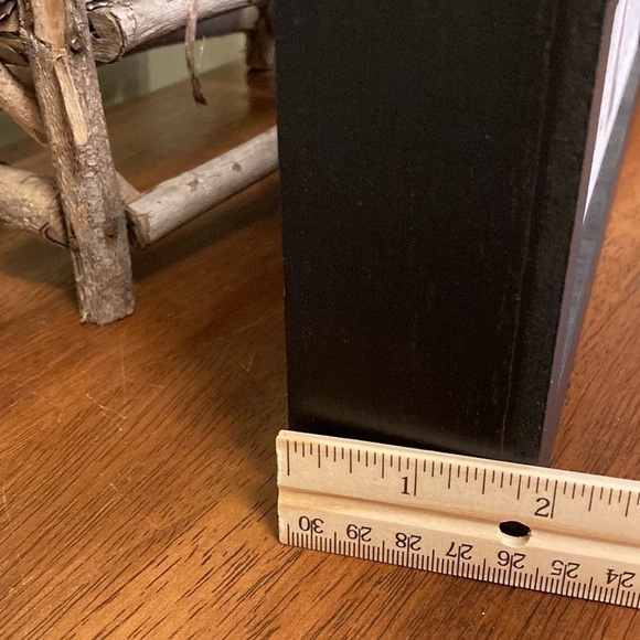 NWT! RAE DUNN "HOCUS POCUS" WITH GNOME WOODEN TABLETOP SIGN - Picture 9 of 9